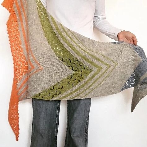 Meet Ofélia, An Asymmetrical Shawl Worth Knitting! - KnitHacker Asymmetrical Shawl, Maria Martin, Shawl Knitting Pattern, Lace Weight Yarn, Dishcloth Pattern, Free Knitting Patterns, Cozy Hat, Bind Off, Knit Picks