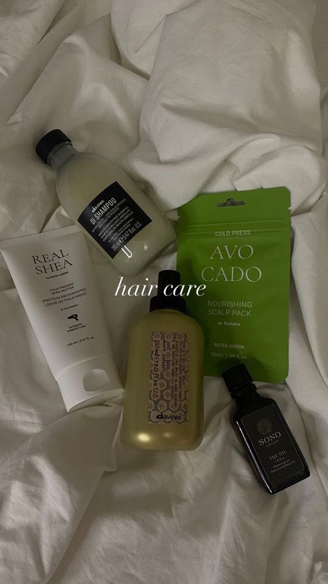 Haircare Routine Aesthetic, Hair Care Aesthetic Products, Hair Care Routine Aesthetic, Lush Products Aesthetic, Hair Routine Aesthetic, Haircare Products Aesthetic, Davines Products, Haircare Aesthetic, Hair Blog