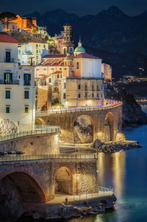 Atrani Italy, Italy Honeymoon, Top Places To Travel, Italy Pictures, Honeymoon Places, Italy Itinerary, Honeymoon Destinations, European Summer, Travel Information