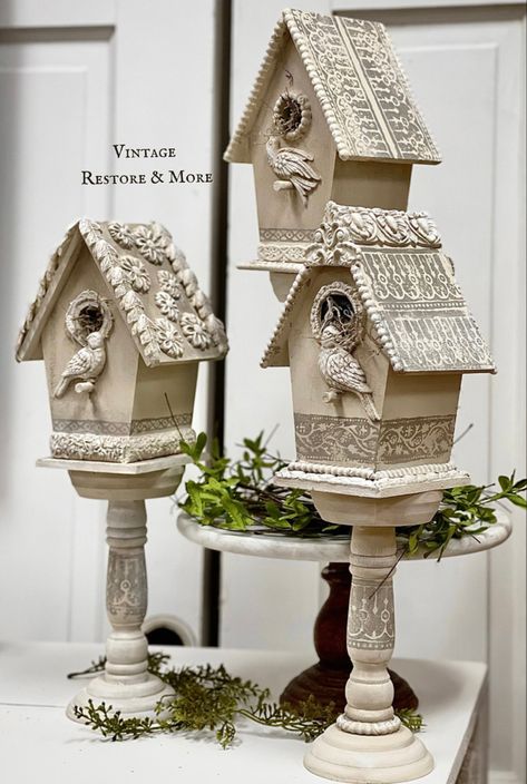 Iron Orchid Designs Moulds, Decorative Birdhouses, Bird Diy, Birdhouse Craft, Bird Houses Ideas Diy, Beautiful Birdhouses, Bird Houses Painted, Decorative Bird Houses, Bird Houses Diy