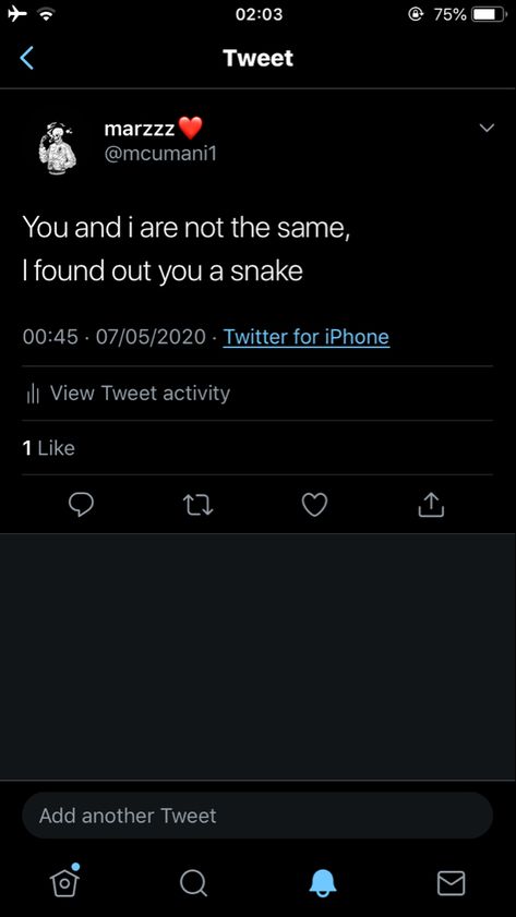 Betrayal Tweets, Twitter Quotes About Fake People, Snake Friends Quotes, Snakes Quotes, Fake Friends Tweets, Fake Friends Quotes Betrayal, Snake Quotes, Meaning Full Quotes, Betrayed By A Friend