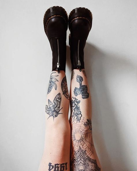 Platform Dr Martens Outfit, Dr Martens Aesthetic, Dr Martens Jetta, Platform Dr Martens, Dr Martens Style, Dr Martens Outfit, Accessory Inspo, Human Canvas, Body Modification