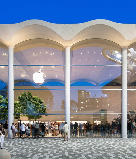 An undulating roof for Apple Aventura by Foster + Partners. City’s nautical and architectural roots | The Strength of Architecture | From 1998 Nautical Architecture, Foster Architecture, Tree Structure Architecture Detail, Norman Foster Architecture Buildings, Boat Museum Architecture, Norman Foster Architecture, Apple Store Design, Orchard Road Singapore, Aviation Museum Architecture