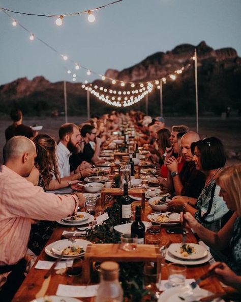 Family Sitting At Dinner Table, People Sharing Food, People In Restaurant, Family Eating Together, Crowded Table, Friends Eating, Mind Movie, Table Photography, Big Family Dinner