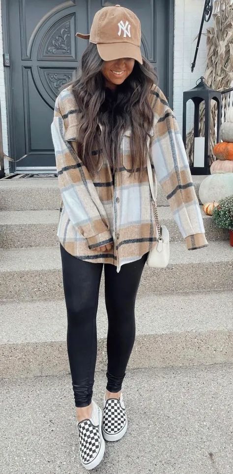 25+ Super Stylish Fall Outfits for Women 2023 - HubPages Leggings And Flannel Outfit, Flannel And Leggings, Fall Outfits For Women, Look Legging, Flannel Outfits, Fall Attire, Stylish Fall Outfits, Outfits For Women, Cute Fall Outfits