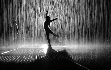 Rain Tattoo, Rain Pictures, Rain Photo, I Love Rain, Rain Art, Beauty Water, Love Rain, Singing In The Rain, Rain Photography