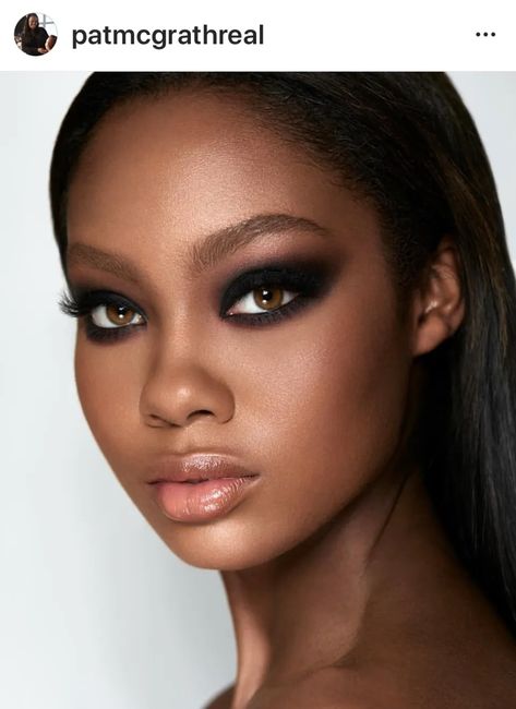 Faces Female, Red Carpet Makeup, Black Smokey Eye, Black Smokey, Smoky Eyes, Glam Look, Dark Makeup, Make Up Looks, Dark Skin Makeup