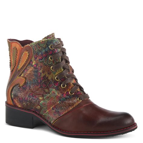 L'ARTISTE Style: BENATAR This lace-up and zipper boot combines both style and functionality with its unique design. The back of the shoe features an intricate laser-cut applique design, while the front is brushed and burnished, adding a touch of spice. The iridescent upper and rainbow stitching add a pop of color, maki Womens Leather Ankle Boots, L'artiste By Spring Step, Spring Step Shoes, Color Making, Zipper Heels, Western Booties, Zipper Boots, Boot Brands, Boots Outfit