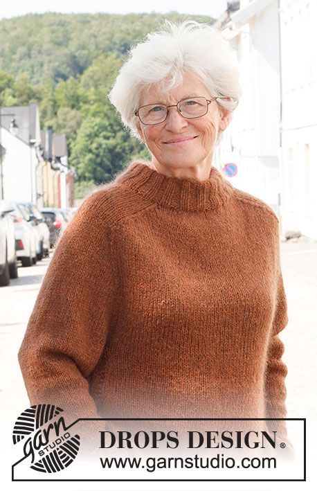 Toffee Apple Sweater / DROPS 228-26 - Free knitting patterns by DROPS Design Apple Sweater, Ladies Cardigan Knitting Patterns, Magazine Drops, Sky E, Scarf Bib, Toffee Apple, Basic Cardigan, Crochet Diagram, Striped Hoodie