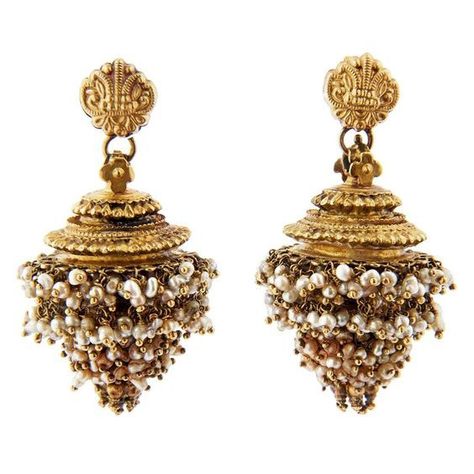 Temple Jwellary, Ladies Jewellery, Ear Crawlers, Jewelry Designing, Gold Jewelry Simple Necklace, Indian Jewellery Design Earrings, Antique Jewelry Indian, Antique Gold Jewelry, Gold Jewelry Simple