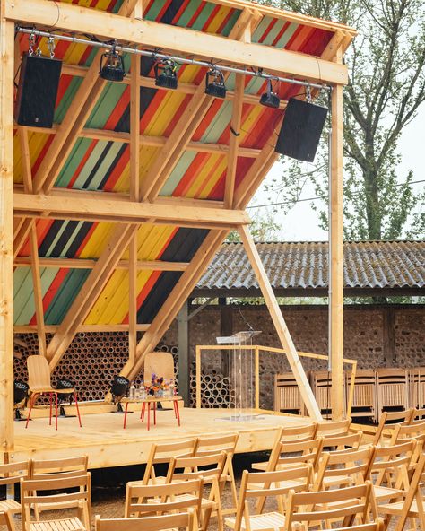 Wooden Stage Design, Outside Stage Design, Festival Stage Design Outdoor, Outdoor Stage Architecture, Outdoor Concert Stage Design, Outdoor Stage Ideas, Outdoor Stage Design, Outside Stage, Outdoor Performance Space