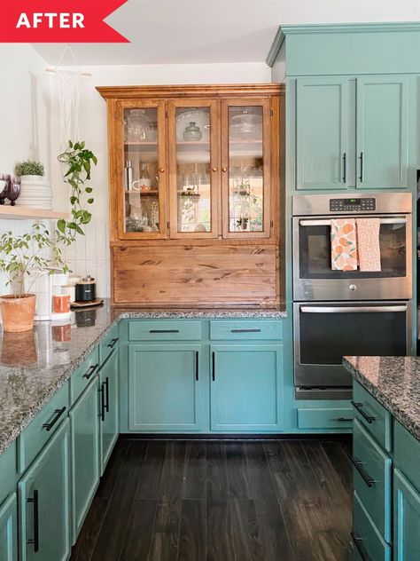 Stacked Stone Backsplash, Teal Kitchen Cabinets, Dated Kitchen, White Wood Kitchens, Turquoise Kitchen, White Tile Backsplash, Teal Kitchen, Painted Kitchen Cabinets Colors, Green Kitchen Cabinets