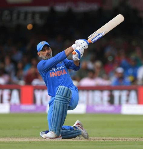 MS Dhoni has batting average of 95.16 in Asia Cup #Cricket #India #Pakistan #INDvPAK #INDvsPAK #PAKvIND #PAKvsIND #AsiaCup #AsiaCup2018 #MSDhoni Dhoni 7, Ms. Joke, Thala Dhoni, Cricket India, Dhoni Quotes, Indian Cricketers, Mahendra Singh Dhoni, M S Dhoni, Ms Dhoni Wallpapers