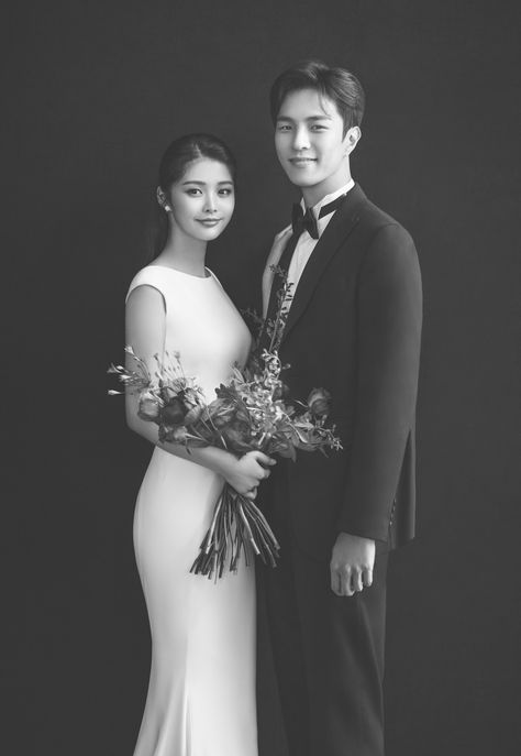 KOREAN WEDDING A-009 ANDYOO STUDIO : korea wedding pledge Couple Marriage, Couple Poses Wedding, Wedding Studio, Studio Wedding Photography, Wedding Studio Photography, Korean Wedding Dress, Korean Wedding Photography, Wedding Photo Studio, Pre Wedding Photoshoot Outfit