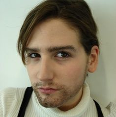 Drag King Makeup, Androgynous Makeup, Beard Makeup, Masc Style, Stage Video, Rockabilly Makeup, Drag Ideas, Abi Motto, Gender Bending