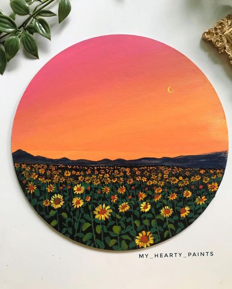 Sunflower Painting Acrylic, Circular Canvas Painting, My Sunflower, Circular Canvas, Art Sunflower, Colorful Sunset, Small Canvas Paintings, Simple Canvas Paintings, Cute Canvas Paintings