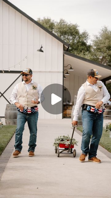 Will & Hannah Ingle | NorCal Wedding & Elopement Photo Team on Instagram: "Here’s a FUN idea to include more friends in your bridal crew! Make them your beer boys 🍻🤪  #norcalelopementphotographer #nevadaelopementphotographer #sacramentoweddingphotographer #floridaweddingphotographer #chicoweddingphotographer #tahoeweddingphotographer #tahoeelopementphotographer  #norcalweddingphotographer #bayareaelopementphotographer #tahoeengagementphotos #tahoeengagement  #sacramentoengagement #wyomingweddingphotographer #idahoweddingphotographer" Beer Guys Wedding, Beer Boy Wedding, Norcal Wedding, More Friends, Wedding Mood, Wedding Elopement, Wyoming, Elopement Photographer, Idaho