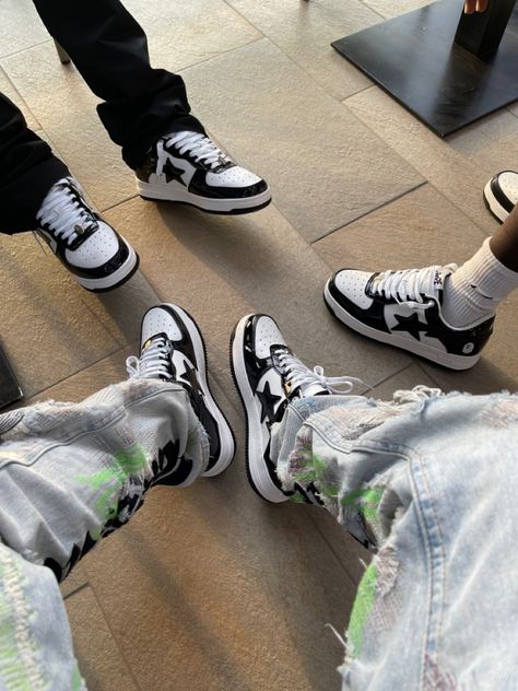 Bape Shoes Outfit, Bape Star, Bapesta Shoes, Bape Shoes, Bape Outfits, Bape Sneakers, Kicks Shoes, Dope Outfits For Guys, Hype Shoes