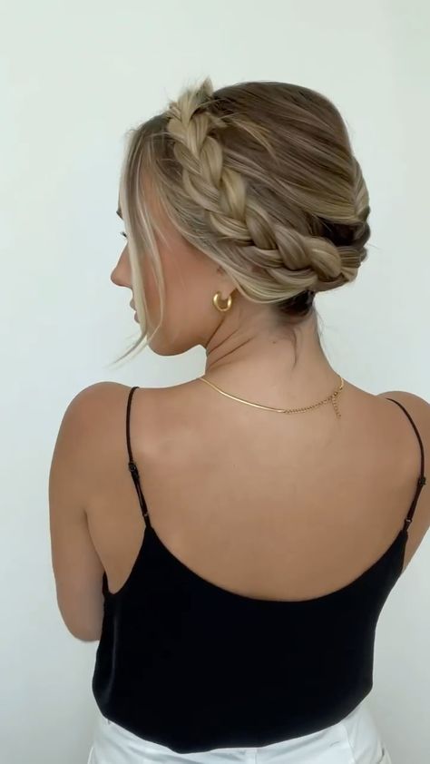 Crown Braid With Bangs, Braid All The Way Around Head, Crown Braid Ponytail, Crown Braid Straight Hair, Faux Braid Crown, Mom Hairdo, Crown Hairstyles Braided, Braided Coronet Hairstyle, Coronet Braid