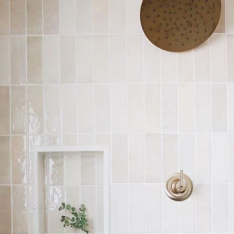 Bedrosians Tile and Stone on Instagram: "Brass fixtures & a creamy tile go hand in hand for this walk-in shower!  Shower Tile: Cloe 2.5x8 in Creme Designed by: @farmersdaughterinteriors" Off White Shower Tile, Creamy Bathroom Ideas, Traditional Shower Tile, Ivory Shower Tile, Walk In Shower Inspiration, Bedrosians Celine Tile, Cream Subway Tile Bathroom, Cloe Tile Shower Bathroom, Rectangle Shower Tile