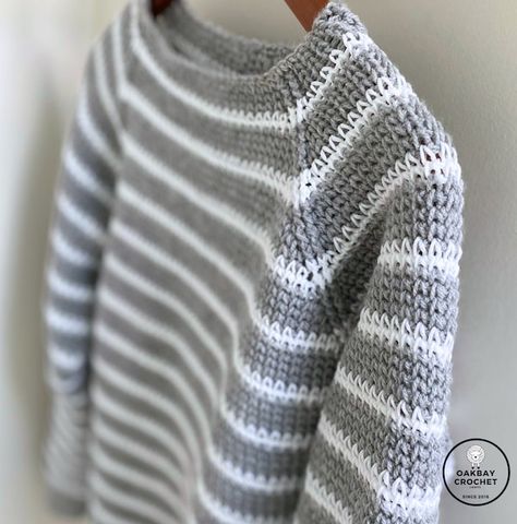 CROCHET PATTERN Top Down Raglan Wearable Pullover - Etsy Raglan Tee Pattern, Modern Haken, Crochet Ladies Tops, Crochet Fall, Raglan Pullover, Tees Pattern, Modern Crochet, Tunisian Crochet, Sweater Crochet Pattern