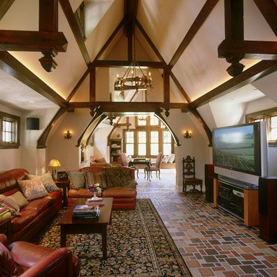 English Style Carriage House-TEA2 Architects Tudor Revival Interior, Tea2 Architects, German Cottage, German Interior Design, Brick Apartments, German Decor, Traditional Family Room, German Houses, Tudor Revival