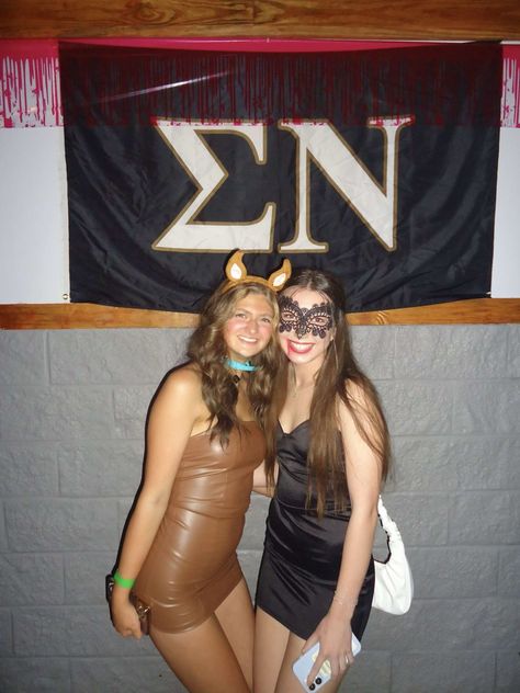 halloween pic inspo costume inspo Halloween Frat Party, Frat Party, Frat Parties, Costume Inspo, Sorority Life, Elena Gilbert, College Life, Fraternity, Sorority