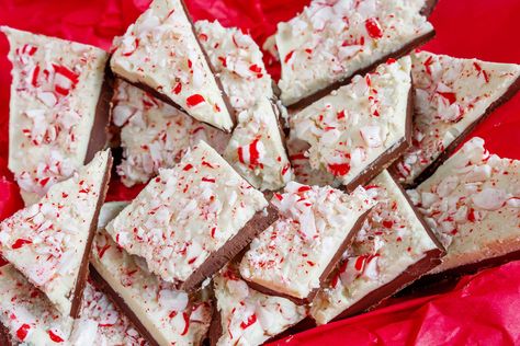 Pepermint Bark, William Sonoma Recipes, Peppermint Bark Recipes, Starbucks Holiday Drinks, Bark Recipes, Christmas Bark, Christmas Essentials, Classic Peanut Butter Cookies, Childrens Poems