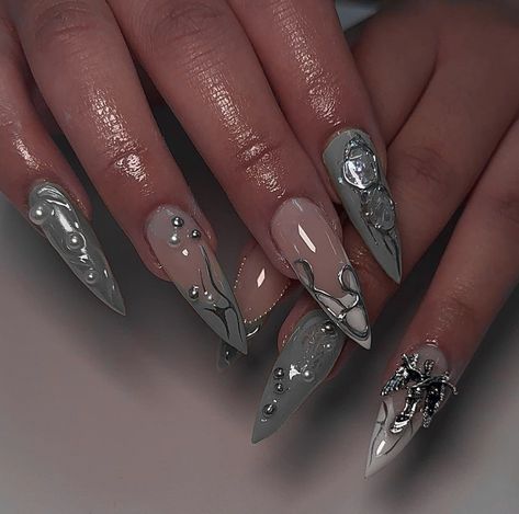 Rave Nails, Grunge Nails, Girly Acrylic Nails, Classy Acrylic Nails, Pretty Gel Nails, Soft Nails, Acrylic Nails Coffin Short, Square Acrylic Nails, Luxury Nails