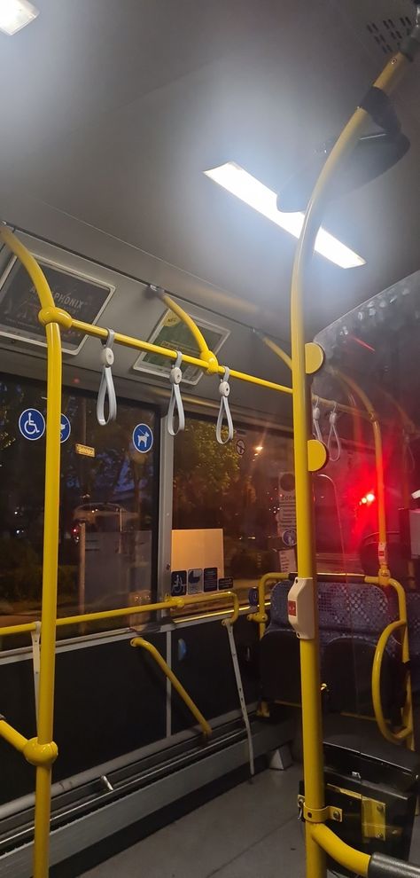 Bus Station Aesthetic, Night Traffic Aesthetic, City Bus Aesthetic, Night Bus Aesthetic, Late Night Bus Ride, Traffic Light Aesthetic, Bus Ride Aesthetic, Bus Aesthetics, Traffic Wallpaper