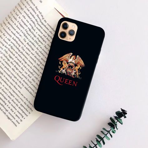 Queen Phone Case Band, Phone Case Ideas, Phone Template, Phone Decor, Free Phones, Electronics Mini Projects, Case Ideas, Queen Band, Diy Phone