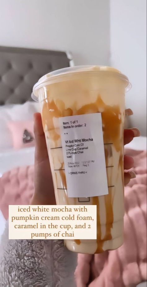 Starbucks Fall Drinks, Starbucks Drink Menu, Starbucks Secret Menu Recipes, Cold Starbucks Drinks, Starbucks Order, Frappuccino Inspired Recipes, Secret Starbucks Recipes, Iced Starbucks Drinks, Coffee Recipes Starbucks