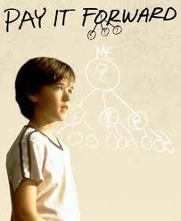 pay it forward movie - Google Search Pay It Forward Movie, Inspiring Movies, Lion Movie, Emmanuelle Vaugier, Haley Joel Osment, Robert Duvall, Movie Club, Bee Movie, Inspirational Movies