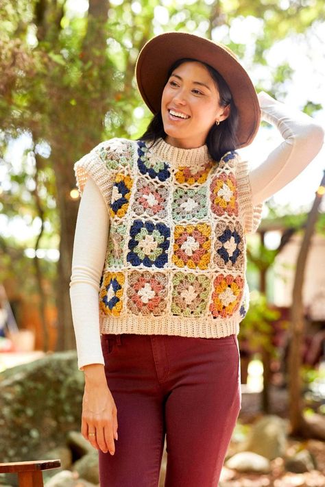 Wonderful Crochet Granny Square Vest Pattern Granny Square Sweater Vest, Granny Square Vest, Square Sweater, Crochet Sweater Vest, Granny Square Projects, Granny Square Sweater, Mattress Stitch, Crochet Vest Pattern, Crochet Sweaters