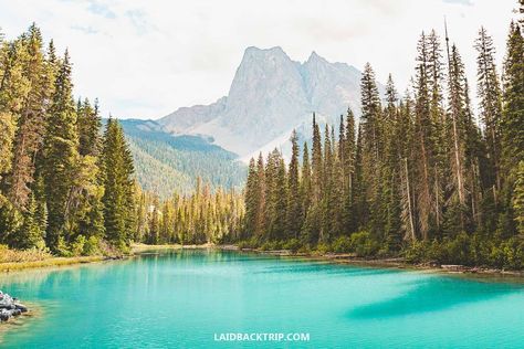 Emerald Lake Canada, Rocky Mountaineer, Best Travel Apps, Banff Lake, Vancouver Travel, Winter Tips, Yoho National Park, Secret Escapes, National Parks Map