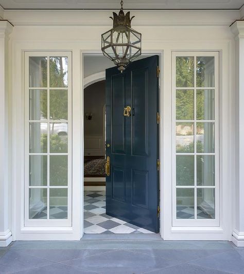 Peacock Blue Front Door with Brass Door Knocker and Sidelights - Cottage - Home Exterior Cottage Home Exterior, Front Portico, Cottage House Exterior, Traditional Front Doors, Blue Front Door, Seattle Homes, Entrance Door Design, Main Door Design, Front Door Colors