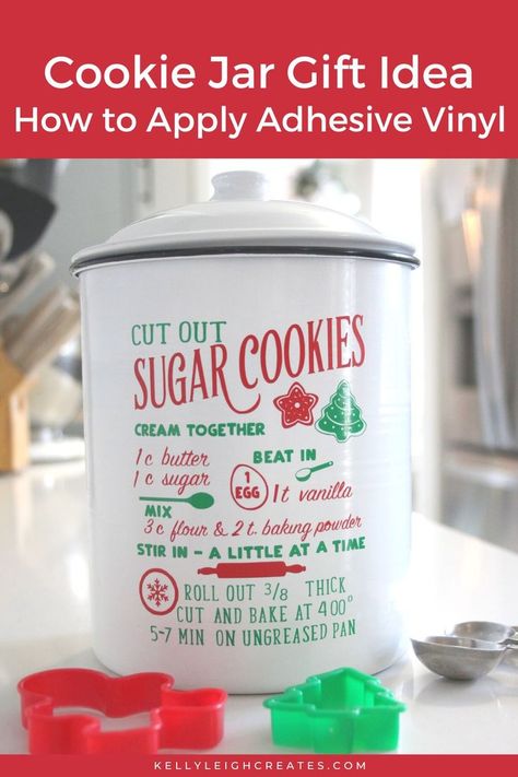 Learn how to make a fun cookie jar gift with adhesive vinyl and this easy tutorial. Cookie Jar Gift, Cookie Jar Gifts, Cutout Sugar Cookies, Silhouette Tutorials, Vinyl Cut, Jar Gifts, Fun Cookies, Cookies And Cream, Cookie Jars