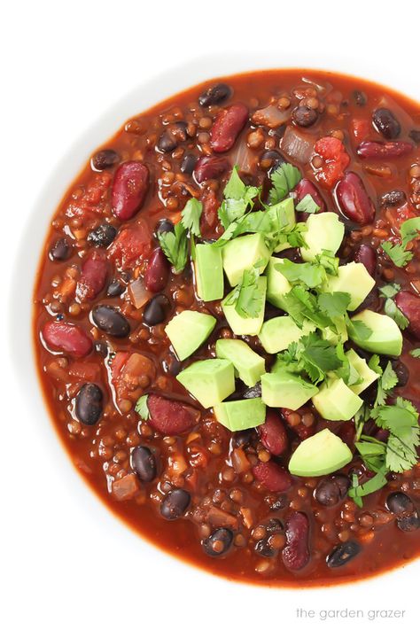 The Garden Grazer: Beluga Lentil Chili Vegan Lentil Recipes, Garden Grazer, Veggie Board, Chili Vegan, Lentils Recipe, Vegan Quinoa Salad, Legumes Recipes, Lentil Chili, Curry Stew