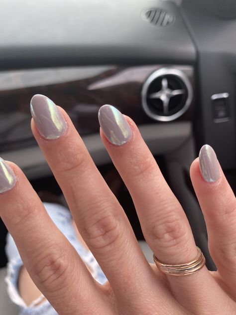 Gray And Chrome Nails, Gray White Chrome Nails, Grey Elegant Nails, Gray Pearl Nails, Nails Dip Chrome, Pewter Chrome Nails, Grey Nails 2023, Grey Nail Inspiration, Gunmetal Gray Nails