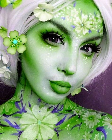 Tree Makeup Look, Mother Nature Makeup Looks, Green Fantasy Makeup, Enchanted Forest Makeup, Green Fairy Makeup, Makeup Woodland Fairy, Green Fantasy Makeup Looks, Green Cosplay Makeup, Mother Nature Costume Makeup Wood Nymphs