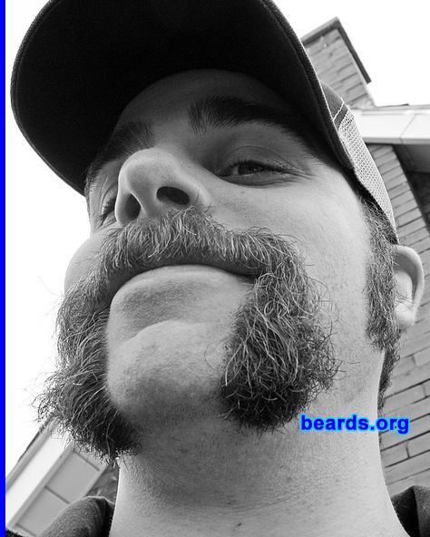 Ha ha!  Love the horseshoe mustache. Types Of Mustaches, Horseshoe Mustache, Thick Mustaches, Moustache Style, Cool Mustaches, Beard And Mustache Styles, Moustaches Men, Mustache Styles, Mustache Men