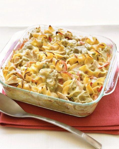 Mediterranean Tuna-Noodle Casserole Recipe Veggie Lasagne, Mediterranean Tuna, Tuna Noodle Casserole Recipe, Canned Tuna Recipes, Tuna Casserole Recipes, Noodle Casserole Recipes, Tuna Noodle, Tuna Noodle Casserole, Martha Stewart Recipes