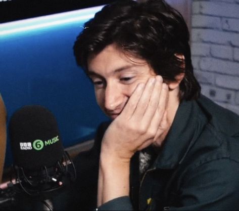 Alex Turner Interview, Alex Turner Cute, Forever Mine, The Last Shadow Puppets, Last Shadow, Western Artist, Fan Picture, Love My Man, Shadow Puppets