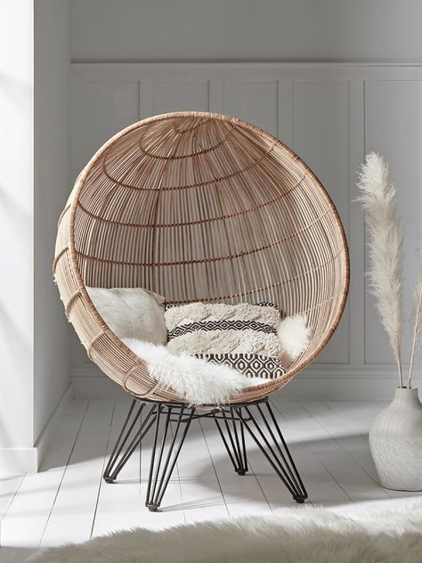 Hanging Papasan Chair, Outdoor Papasan Chair, Cocoon Chair, Papasan Chair Cushion, Conservatory Ideas, Scandinavian Furniture Design, Ball Chair, New Flat, Rug Buying Guide