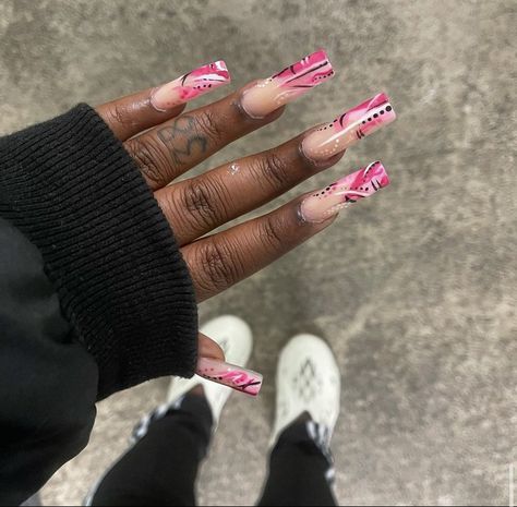 Early 2000s Acrylic Nails, Early 2000s Nail Art, Early 2000 Nails, 2000 Nails, 21st Birthday Photoshoot, Birthday Inspo, French Acrylic Nails, Nail Idea, Classy Nails