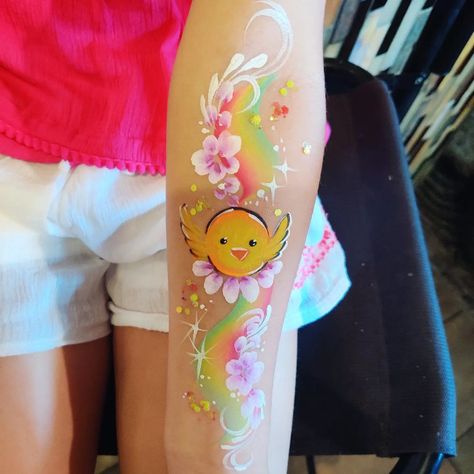 Easter Face Painting Ideas Easy, Face Painting Easter, Easter Face Painting, Easter Face Paint, Circus Event, Eye Face Painting, Cool Face Paint, Bump Painting, Festival Face Paint