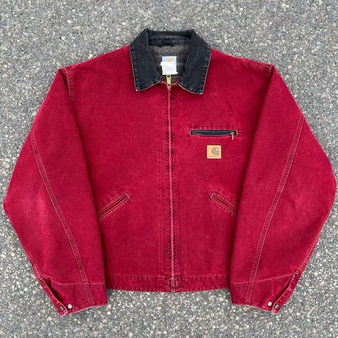 Vintage j97 CRI Carhartt red RARE Detroit work wear jacket Maroon Jacket Outfit, Red Carhartt Jacket, Red Jacket Outfit, Work Wear Jacket, Carhartt Streetwear, Carhartt Detroit Jacket, Maroon Jacket, Detroit Jacket, Worker Jacket