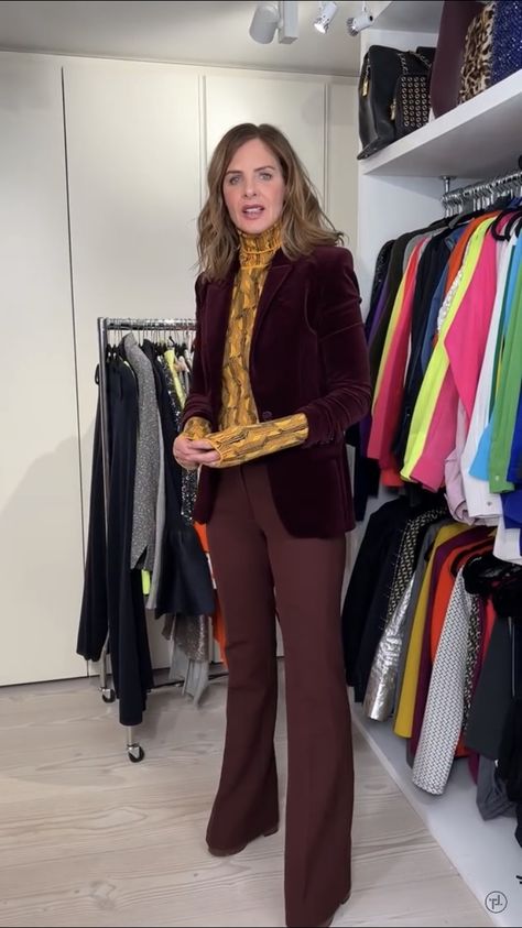 Red Velvet Blazer Outfit Women, Red Velvet Blazer Outfit, Velvet Blazer Outfit Women, Blazer Women Outfit, Burgundy Blazer Outfit, Blazer Outfit Women, Velvet Blazer Outfit, Red Velvet Blazer, Velvet Blazer Women