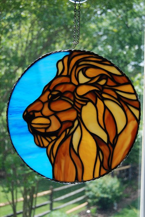 Stained Glass Animals, Lion And Lamb, Painted Glass Art, Custom Stained Glass, Stained Glass Ornaments, Glass Diy, Stained Glass Diy, Stained Glass Panel, Stained Glass Crafts