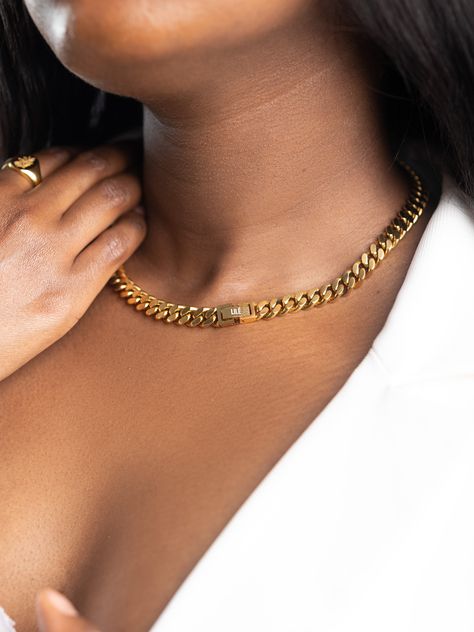 CLASSIC CUBAN CHAIN | 18K Gold - LILÈ - Necklace - LILÈ - online jewellery store - jewelry online - affordable jewellery online Australia Gold Cuban Link Necklace Women, Women Cuban Link Necklace, Cuban Gold Chain Women, Cuban Link Chain Women, Luxe Outfit, Candy Store Design, Simple Ring Design, Cuban Chains, Thick Gold Chain